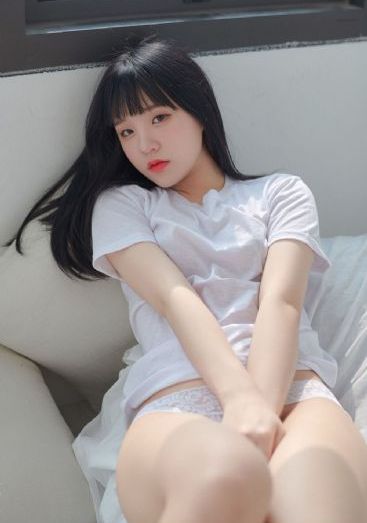 一个人免费在线观看_1080免费观看最新