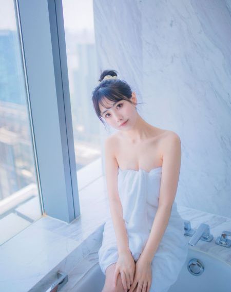 热线女孩在线_1080手机在线看