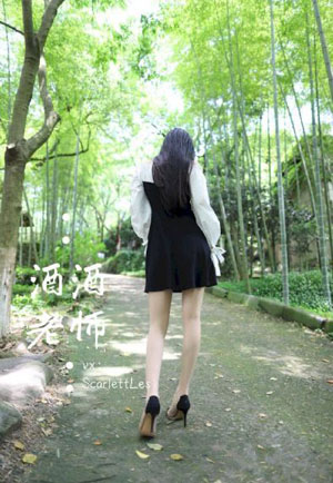 《女教授的隐秘魅力》_DVD在线视频播放